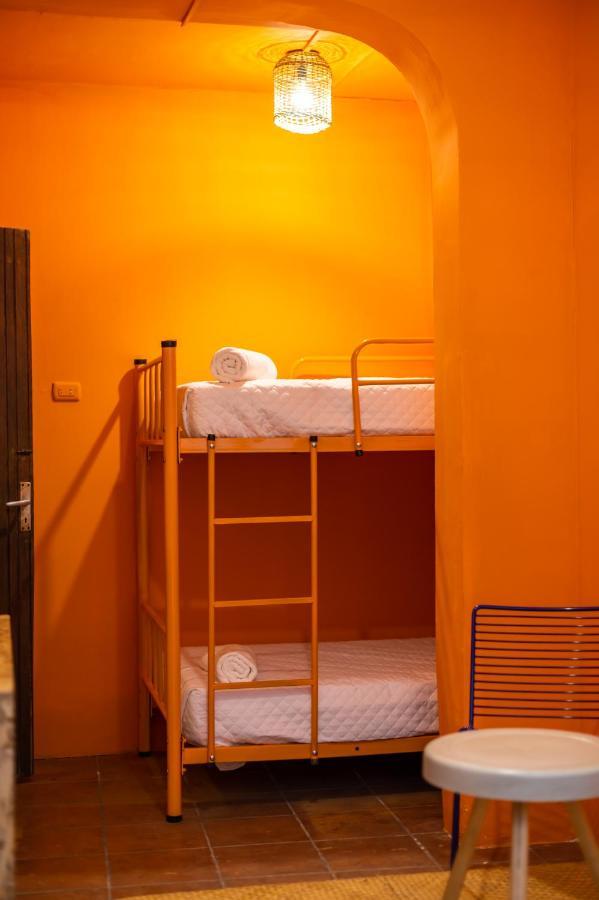 Why Not Hotel Antigua ภายนอก รูปภาพ