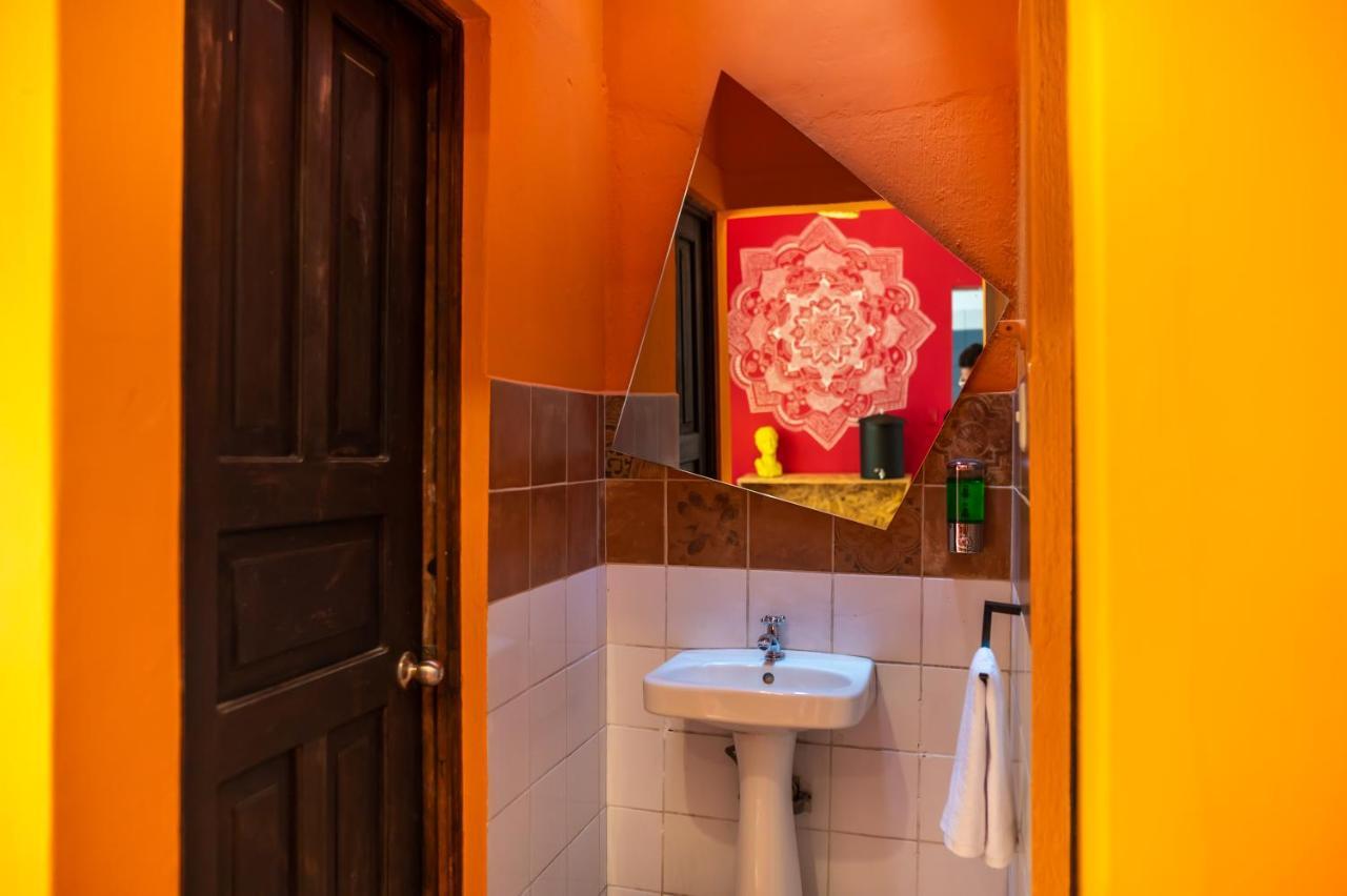 Why Not Hotel Antigua ภายนอก รูปภาพ