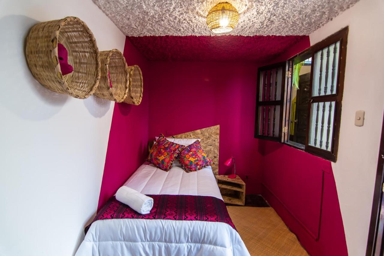 Why Not Hotel Antigua ภายนอก รูปภาพ